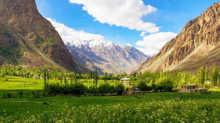 Kashmir Car Rentals